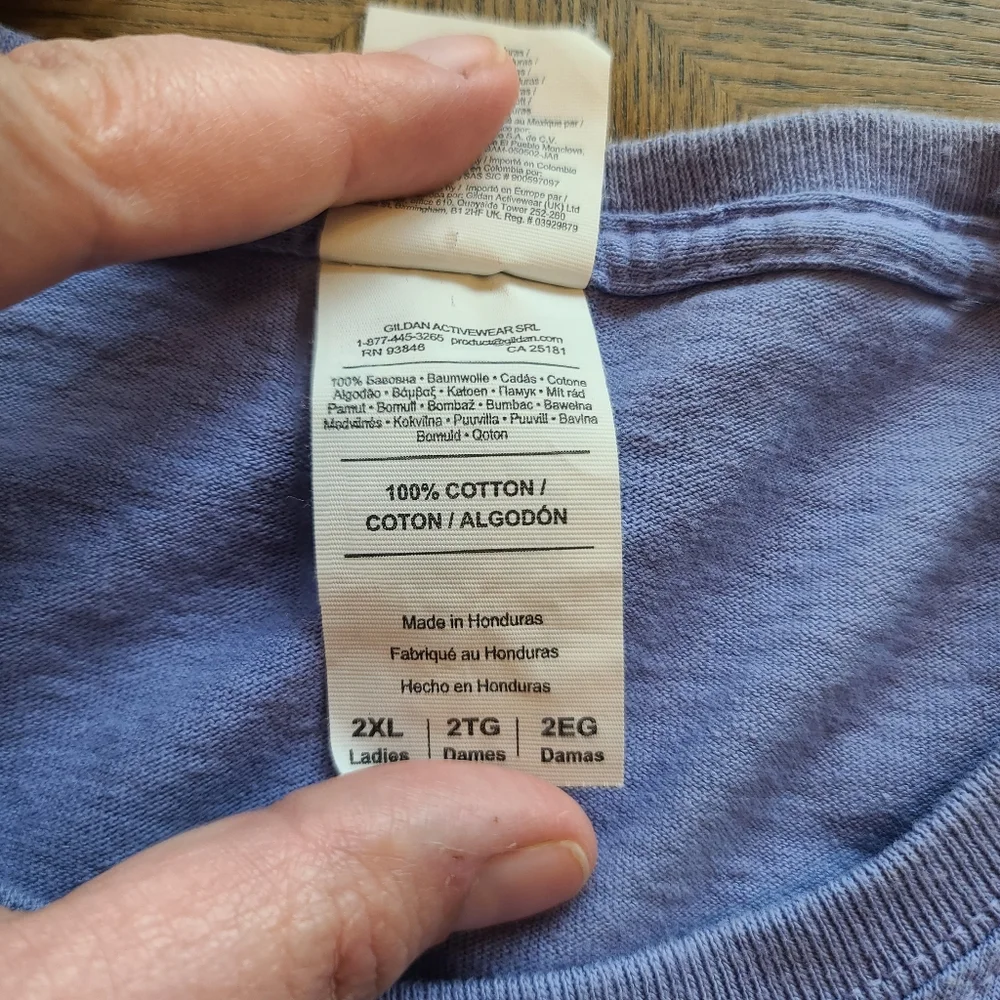 Women's Black Cat TShirt Fits like XL - Picture 9 of 9